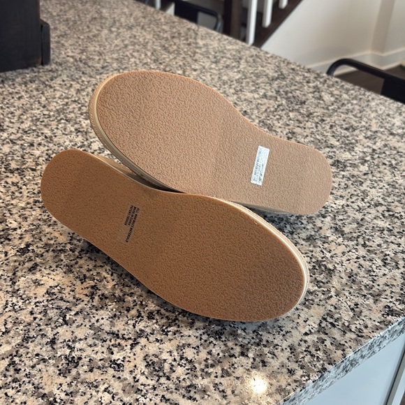 NWOT Dolce Vita Bliss Women's Beige Platform Sneakers - Size 10 - Picture 6 of 8